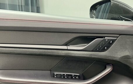 Porsche Taycan I, 2022 год, 12 494 000 рублей, 20 фотография