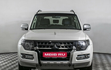 Mitsubishi Pajero IV, 2019 год, 3 830 000 рублей, 2 фотография