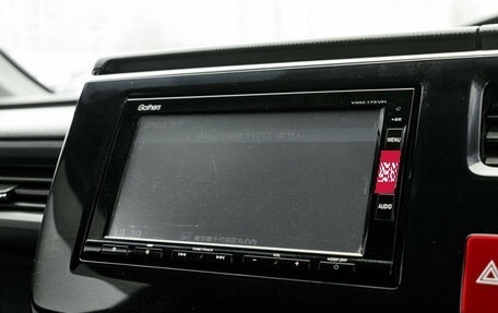 Honda Stepwgn IV, 2016 год, 1 850 000 рублей, 18 фотография