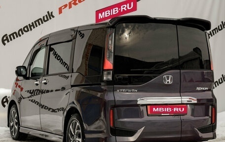Honda Stepwgn IV, 2016 год, 1 850 000 рублей, 5 фотография
