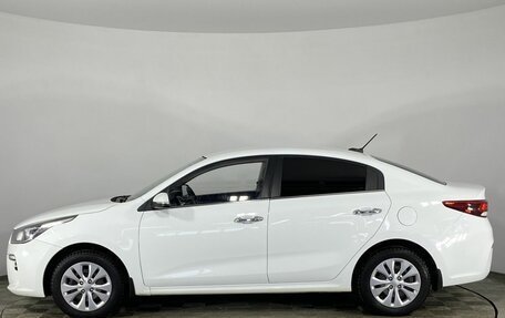 KIA Rio IV, 2018 год, 1 365 000 рублей, 10 фотография