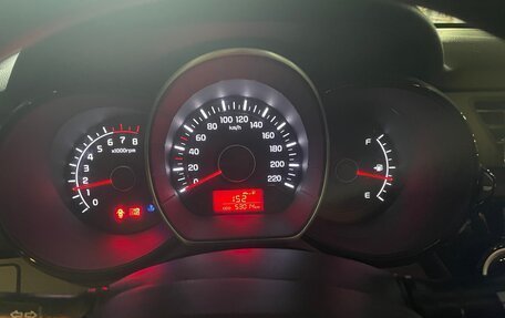 KIA Rio III рестайлинг, 2013 год, 850 000 рублей, 15 фотография