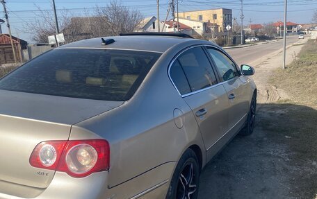 Volkswagen Passat B6, 2005 год, 650 000 рублей, 7 фотография