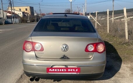 Volkswagen Passat B6, 2005 год, 650 000 рублей, 6 фотография