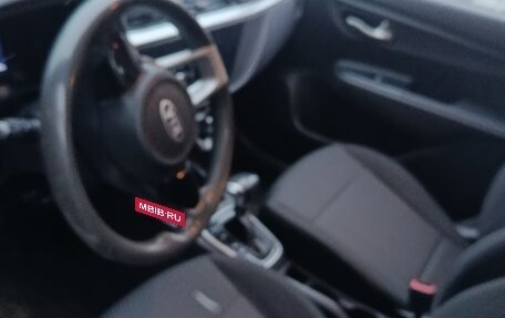 KIA Rio IV, 2021 год, 1 100 000 рублей, 8 фотография