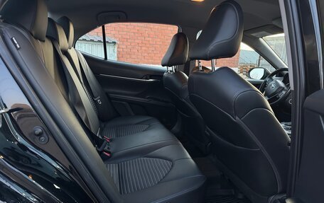 Toyota Camry, 2020 год, 2 750 000 рублей, 14 фотография