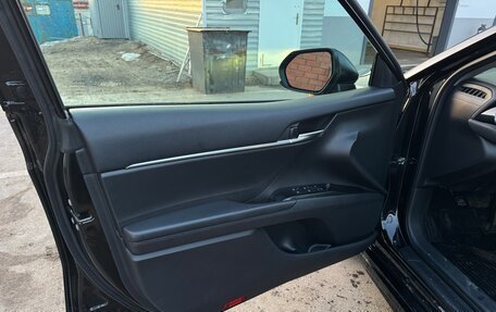 Toyota Camry, 2020 год, 2 750 000 рублей, 20 фотография