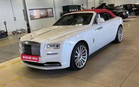 Rolls-Royce Dawn, 2017 год, 34 000 000 рублей, 8 фотография