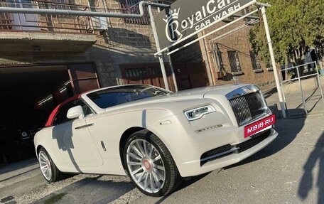 Rolls-Royce Dawn, 2017 год, 34 000 000 рублей, 2 фотография