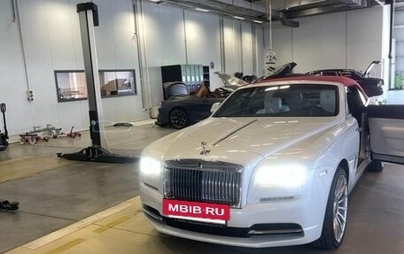 Rolls-Royce Dawn, 2017 год, 34 000 000 рублей, 11 фотография