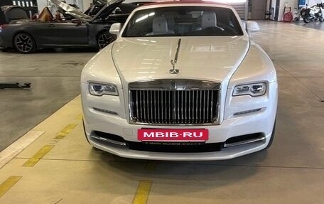 Rolls-Royce Dawn, 2017 год, 34 000 000 рублей, 9 фотография