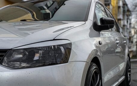 Volkswagen Polo VI (EU Market), 2013 год, 900 000 рублей, 4 фотография