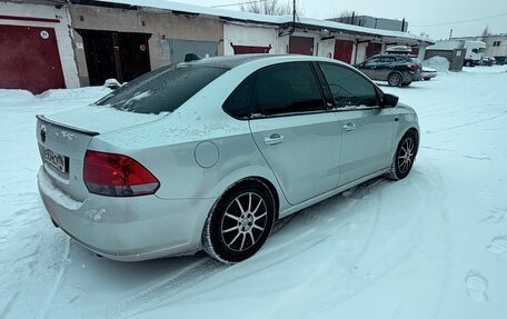 Volkswagen Polo VI (EU Market), 2013 год, 900 000 рублей, 11 фотография