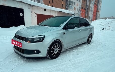 Volkswagen Polo VI (EU Market), 2013 год, 900 000 рублей, 9 фотография