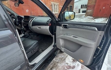 Mitsubishi Pajero Sport II рестайлинг, 2010 год, 1 680 000 рублей, 15 фотография