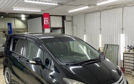 Honda Freed I, 2011 год, 1 050 000 рублей, 7 фотография