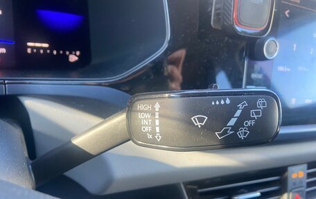 Volkswagen Taos, 2021 год, 2 890 000 рублей, 9 фотография