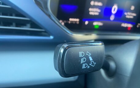 Volkswagen Taos, 2021 год, 2 890 000 рублей, 8 фотография