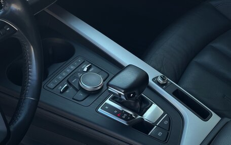 Audi A4, 2019 год, 2 370 000 рублей, 13 фотография