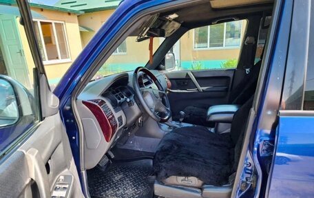 Mitsubishi Pajero III рестайлинг, 2000 год, 800 000 рублей, 5 фотография