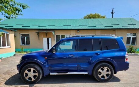 Mitsubishi Pajero III рестайлинг, 2000 год, 800 000 рублей, 4 фотография
