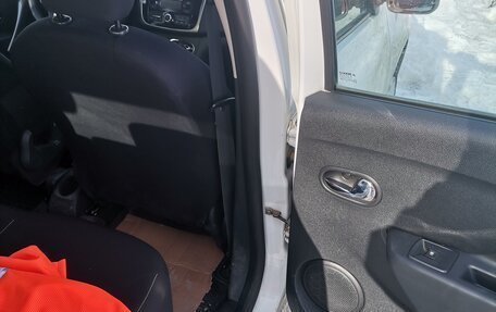 Renault Sandero II рестайлинг, 2015 год, 850 000 рублей, 7 фотография