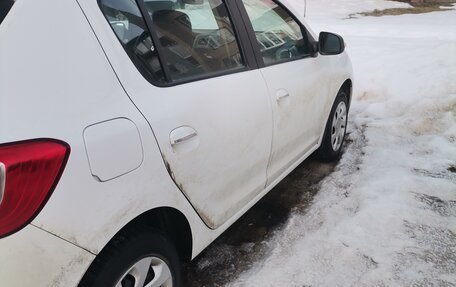 Renault Sandero II рестайлинг, 2015 год, 850 000 рублей, 19 фотография