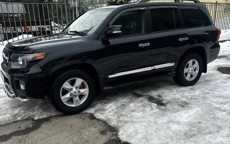 Toyota Land Cruiser 200, 2013 год, 4 000 000 рублей, 1 фотография