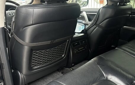 Toyota Land Cruiser 200, 2013 год, 4 000 000 рублей, 7 фотография