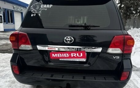 Toyota Land Cruiser 200, 2013 год, 4 000 000 рублей, 4 фотография