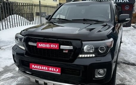 Toyota Land Cruiser 200, 2013 год, 4 000 000 рублей, 2 фотография