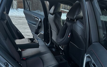 Toyota RAV4, 2021 год, 5 330 000 рублей, 11 фотография