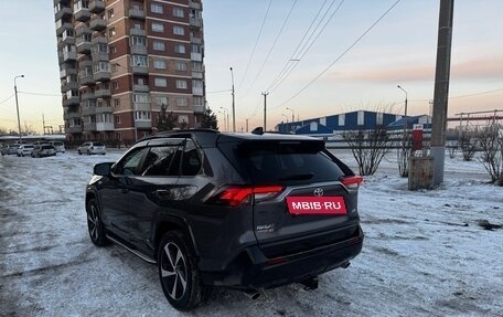 Toyota RAV4, 2021 год, 5 330 000 рублей, 4 фотография
