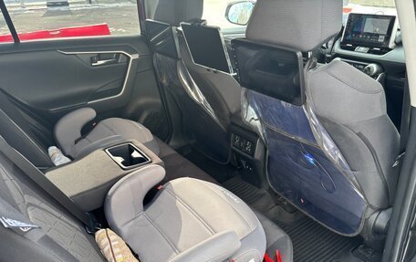 Toyota RAV4, 2021 год, 3 150 000 рублей, 12 фотография