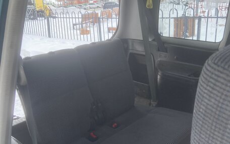 Mitsubishi Dion I рестайлинг, 2000 год, 160 000 рублей, 9 фотография