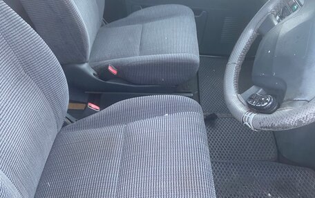 Mitsubishi Dion I рестайлинг, 2000 год, 160 000 рублей, 11 фотография