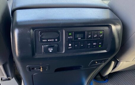 Toyota Sequoia II рестайлинг, 2008 год, 2 100 000 рублей, 29 фотография