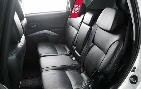 Mitsubishi Outlander III рестайлинг 3, 2012 год, 1 287 000 рублей, 9 фотография