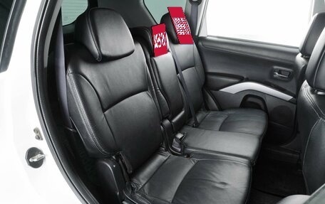 Mitsubishi Outlander III рестайлинг 3, 2012 год, 1 287 000 рублей, 7 фотография