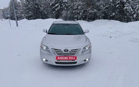 Toyota Camry, 2006 год, 900 000 рублей, 5 фотография