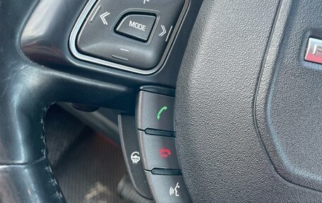 Land Rover Range Rover Evoque I, 2017 год, 2 700 000 рублей, 15 фотография