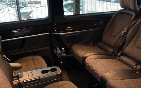 Mercedes-Benz V-Класс, 2021 год, 6 500 000 рублей, 10 фотография