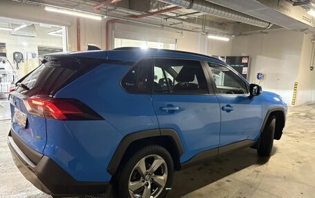 Toyota RAV4, 2020 год, 3 500 000 рублей, 6 фотография