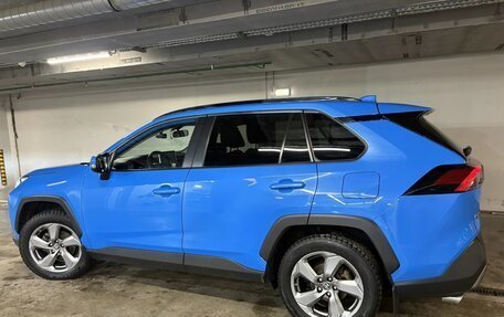 Toyota RAV4, 2020 год, 3 500 000 рублей, 8 фотография