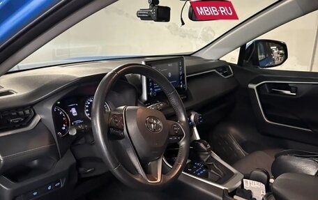 Toyota RAV4, 2020 год, 3 500 000 рублей, 9 фотография