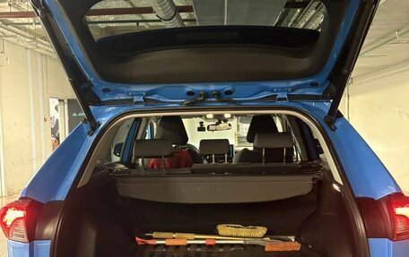 Toyota RAV4, 2020 год, 3 500 000 рублей, 10 фотография