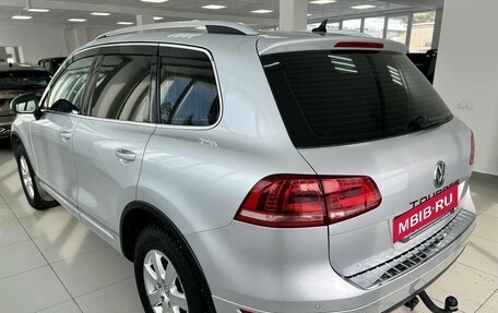 Volkswagen Touareg III, 2012 год, 1 800 000 рублей, 6 фотография