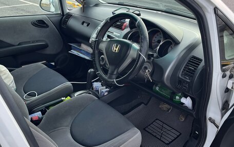 Honda Fit III, 2005 год, 420 000 рублей, 6 фотография