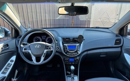 Hyundai Solaris II рестайлинг, 2013 год, 1 050 000 рублей, 12 фотография