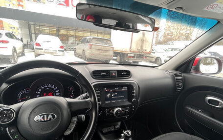 KIA Soul II рестайлинг, 2017 год, 1 400 000 рублей, 25 фотография